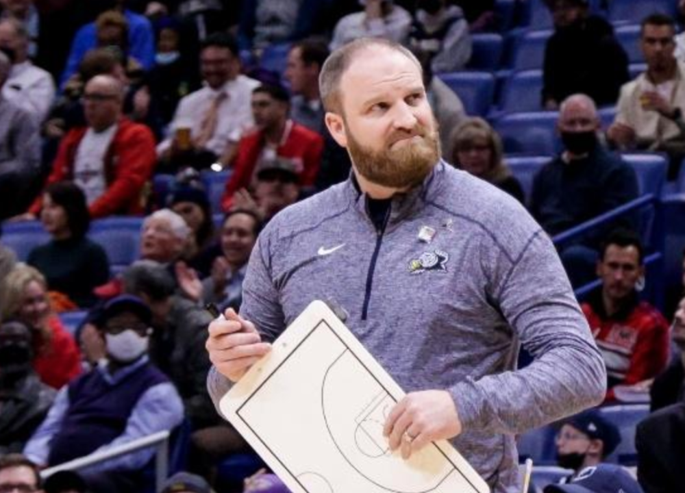 灰熊控卫被售裁球迷观众失望心有多干(当年灰熊的防守)